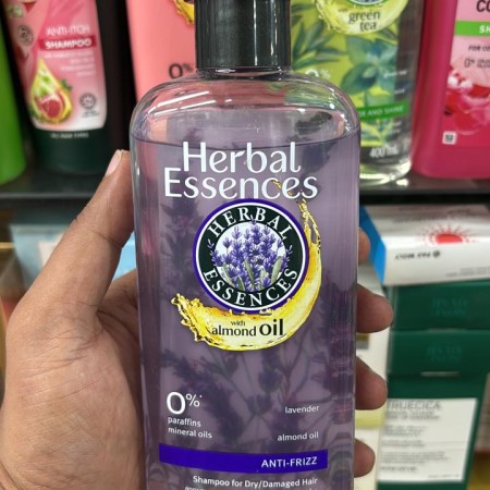 Lavender & Almond Oil Anti-Frizz Shampoo 400ml