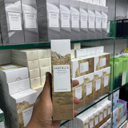 SKIN1004 Madagascar Centella Ampoule Foam 125ml