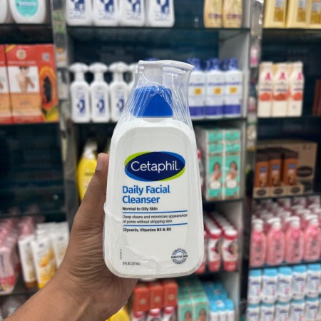 Cetaphil Daily Facial Cleanser (Normal to Oily Skin)–237ml