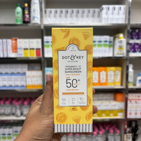 Dot & Key Vitamin C + E Super Bright Sunscreen SPF 50+ PA++++ 80gm