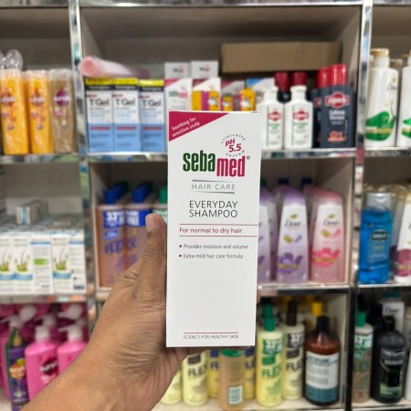 Sebamed Everyday Shampoo For Normal to Dry Hair (200ml)